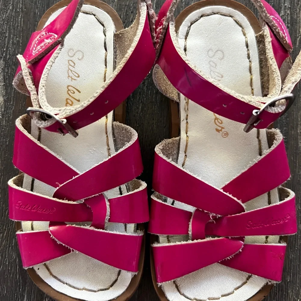 Girls Salt Water Sandals by Hoy - Pink sz6